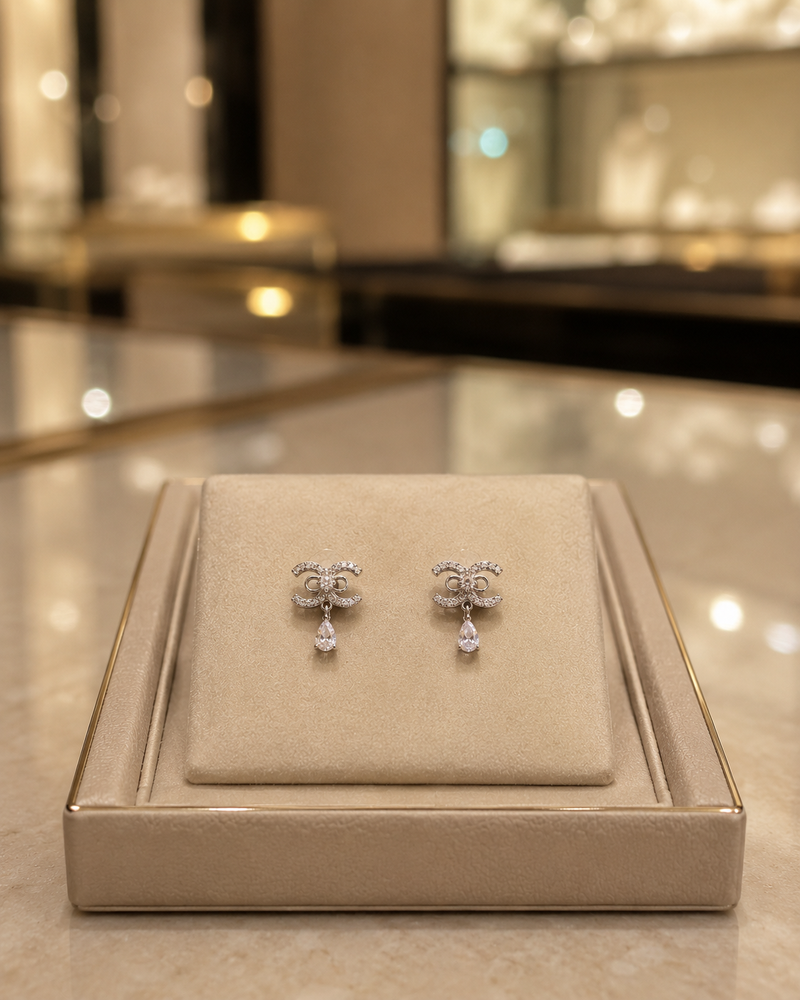 ✨ Premium Silver Crystal Bow Earrings – Elegant Sparkle Collection ✨